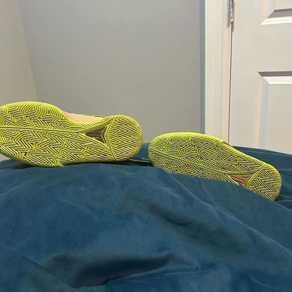 Nike Kids Lime Green Sneakers